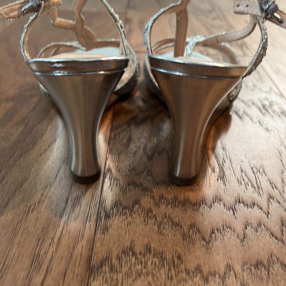 Nina evening wedges 10 - Picture 4 of 7